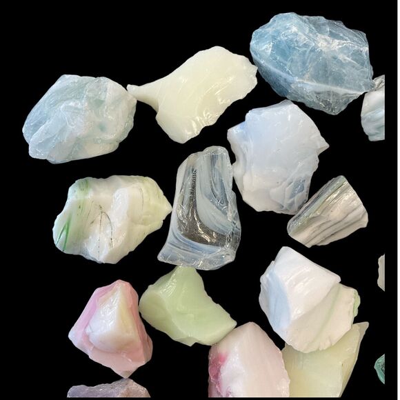 Art Glass Cullet Glowing Manganese Uranium Glass Bulk Assortment 3 LBS #5GA2 - Picture 4 of 8